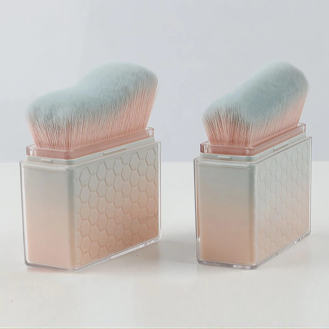 Wholesale Custom Logo Kabuki Brush for Body Makeup Self Tan with New Gold Handle and Tanning Powder Used with Foundation