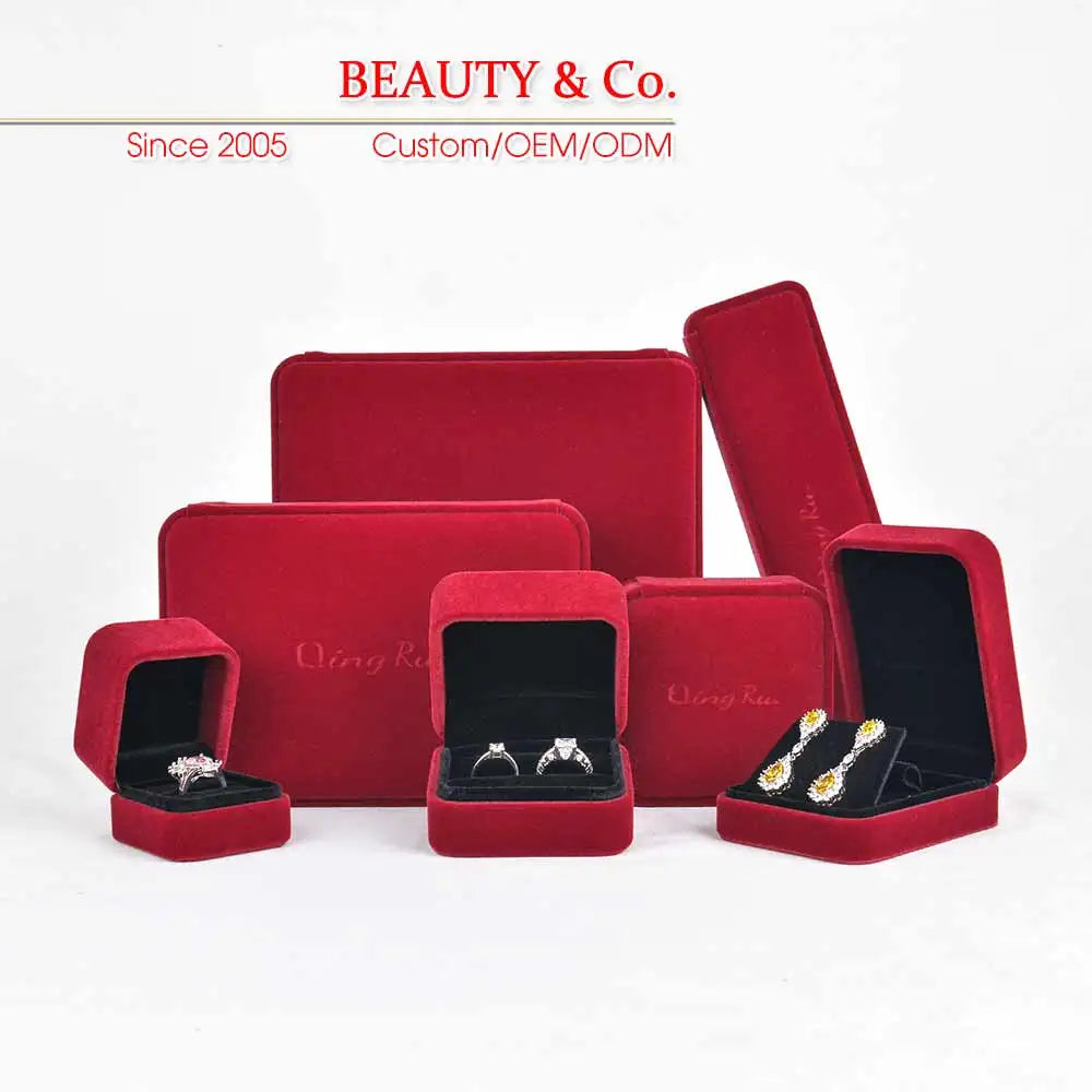 Brand New Bride Jewelry Organizer Case Portable Travel Luxury Earring Ring Packing Velvet Box Custom Logo High-End Velvet