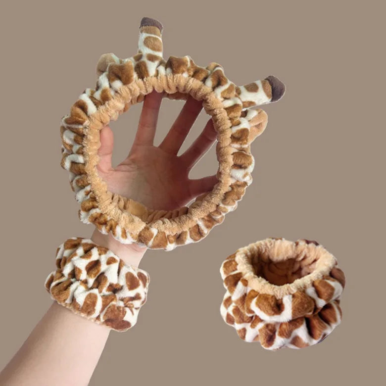 Wholesale Two-Tone Giraffe Antler Headband for Girls Soft Plush Hair Tie for Cute Party Hair Styling