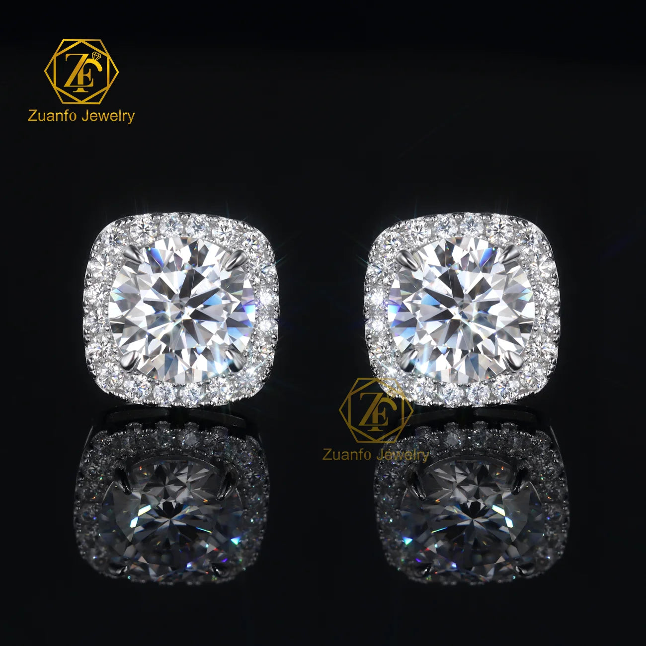 HipHop Style 925 Sterling Silver Halo Earring Stud 8mm 2CT Moissanite Gold Plated Cushion Shape for Gift or Party