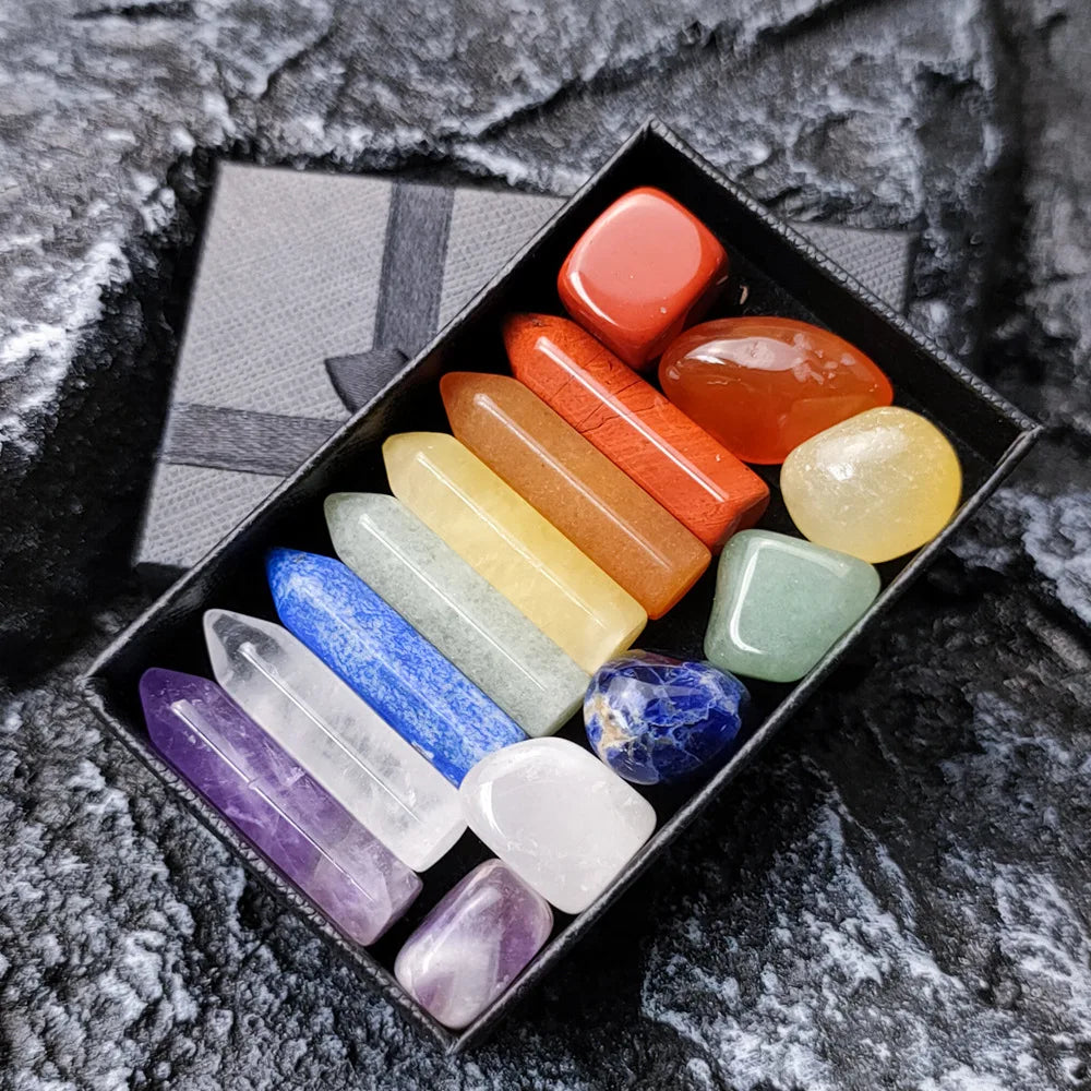 Fashion Natural Stone Gift Set Colorful Healing Crystal Hexagonal Pendant with Heart Chakra Jewelry Craft Gift Box Decor Set