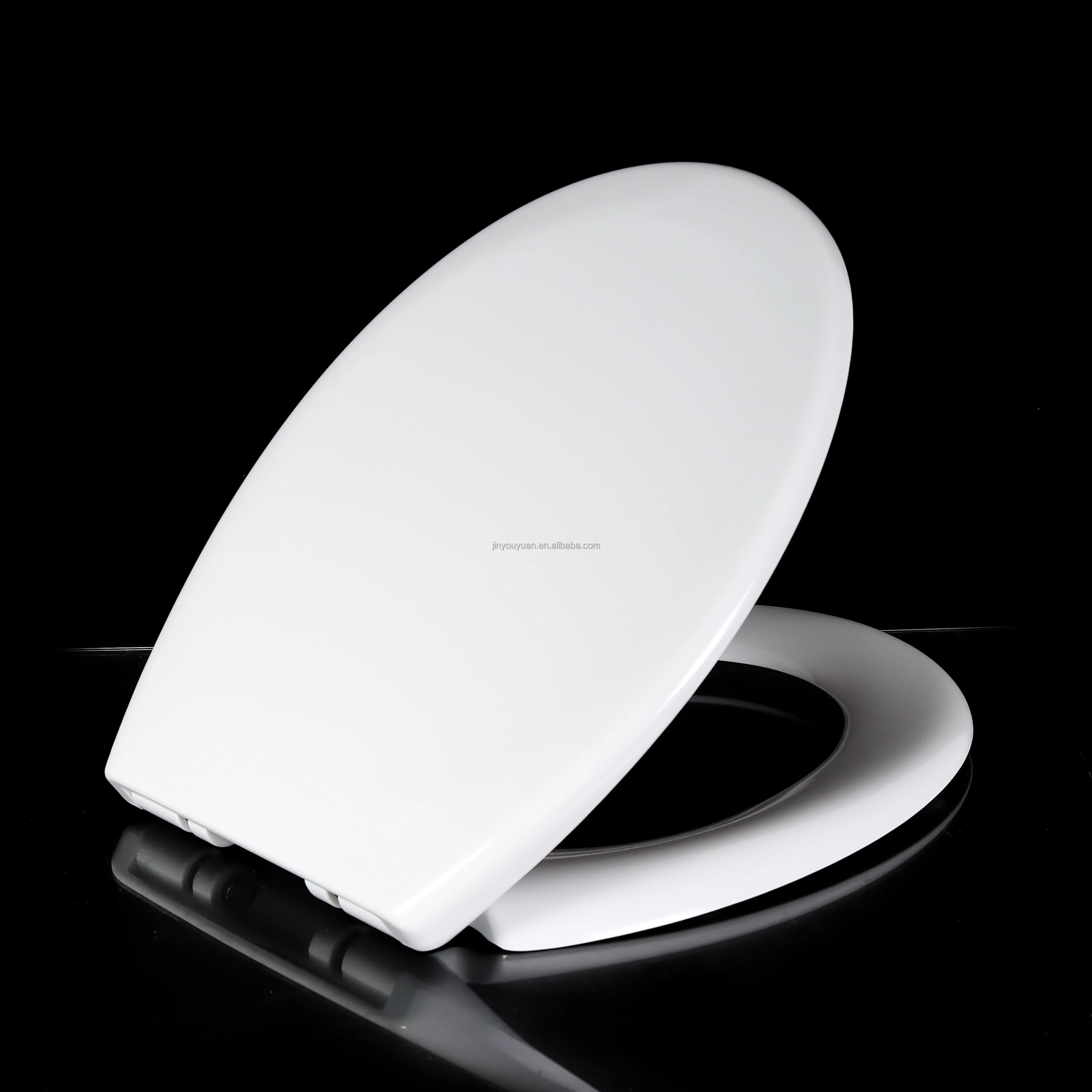 Wholesale Cheap UF Material Soft Close Toilet Seat Cover Quick Release Urea WC Toilet Lid