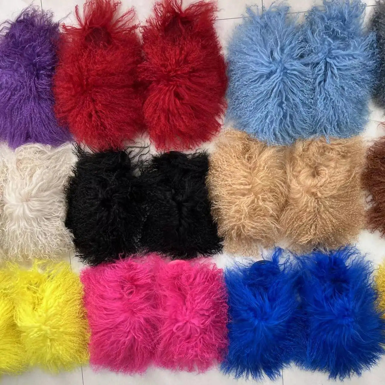 Flat Bottom Fluffy Fuzzy Shoes Luxury Style Women Flat Shoes Sheepskin Fur Slipper Mongolian Fur Slides Fashion Fur slippers