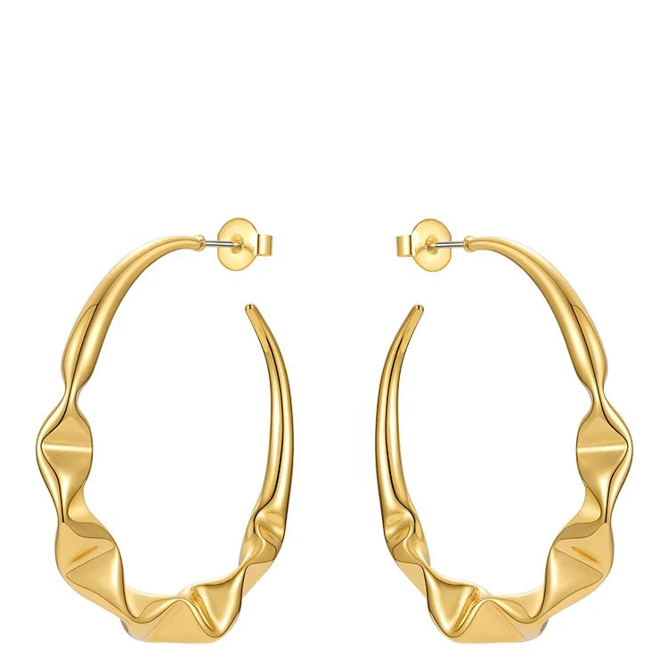 High Quality 18K Gold Plated Brass Jewelry Corrugated Twisted Irregular Pleated O Shape Design Hoop Earrings E211272