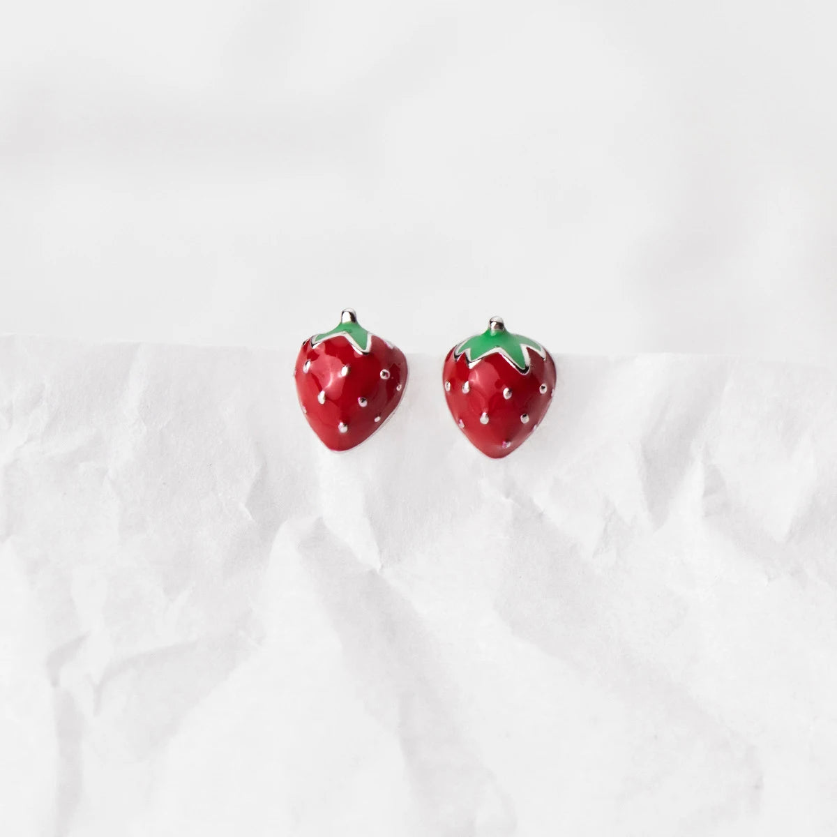 925 Sterling Silver Delicate Sweet Enamel Strawberry Stud Earrings for Women Daily OL Fine Jewelry Accessories