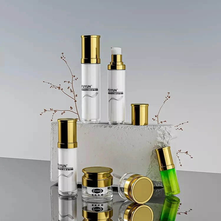 BORUI 15ml 30ml 50ml 100ml Luxury Acrylic Cosmetic Airless Bottle with Pump Sprayer for Skincare & Wigs Packaging Gold Cap
