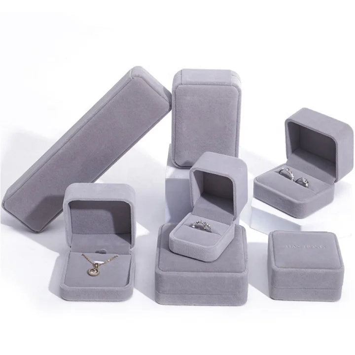 2025 New Design Factory Custom logo Earrings Bracelet Ring Necklace Packaging Box Velvet Jewelry Set Box