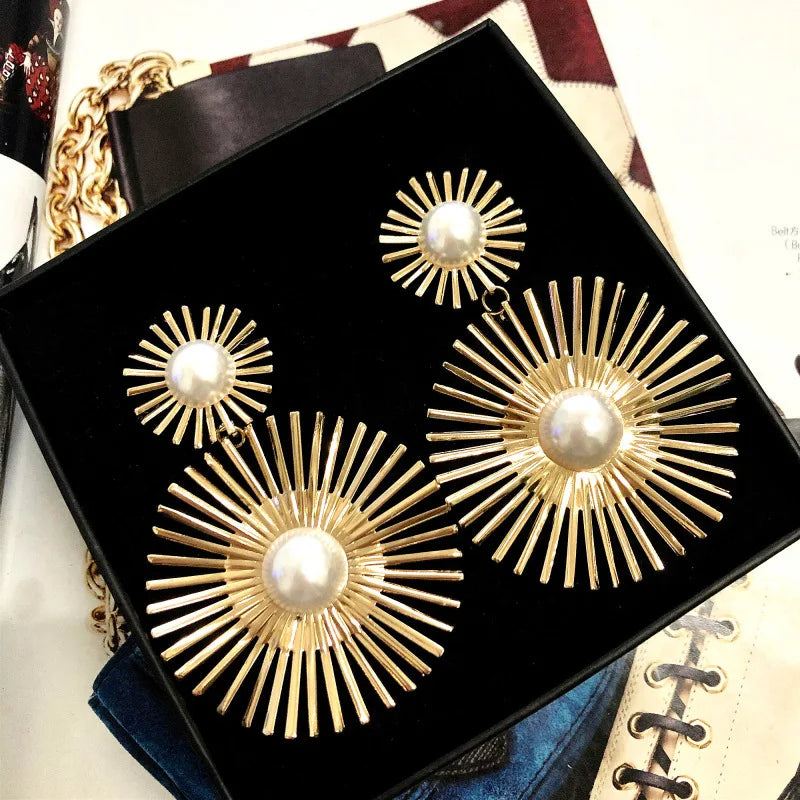 New Summer Exaggeration Statement Long Sunflower Drop Dangle Earrings Fashion Pearl Round Earrings Women Gold Plated Jewelry