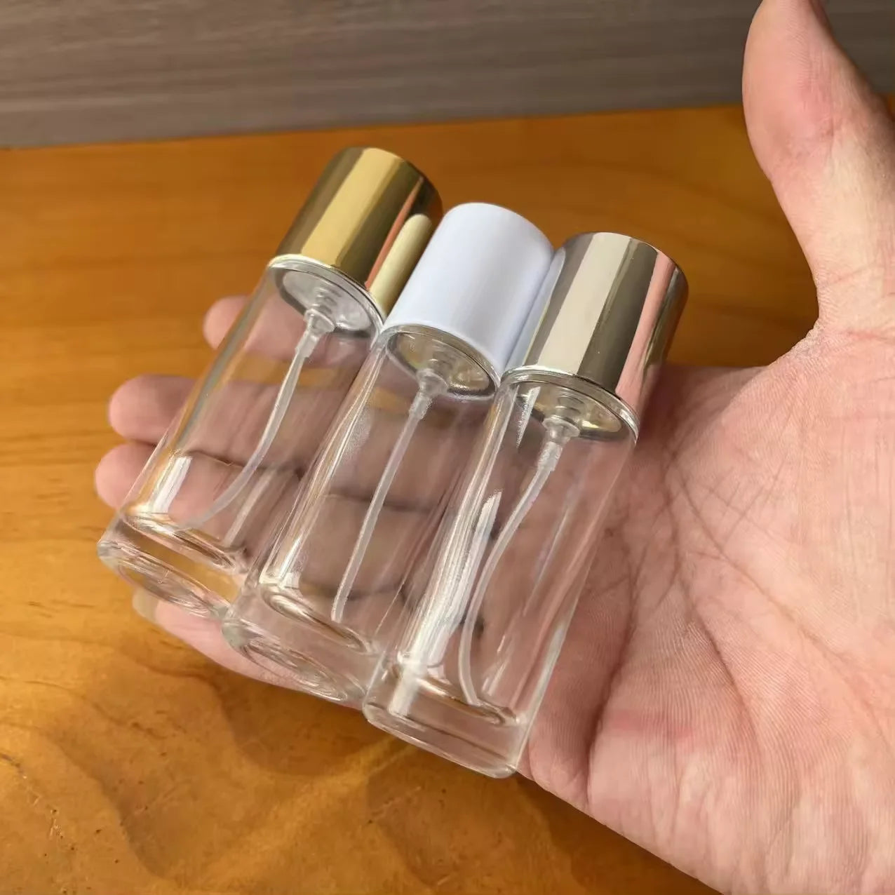Wholesale 10ml 15ml 20ml Thick Bottom Cylinder  Parfum Empty Bottle Crimp Neck Perfume Spray Bottle