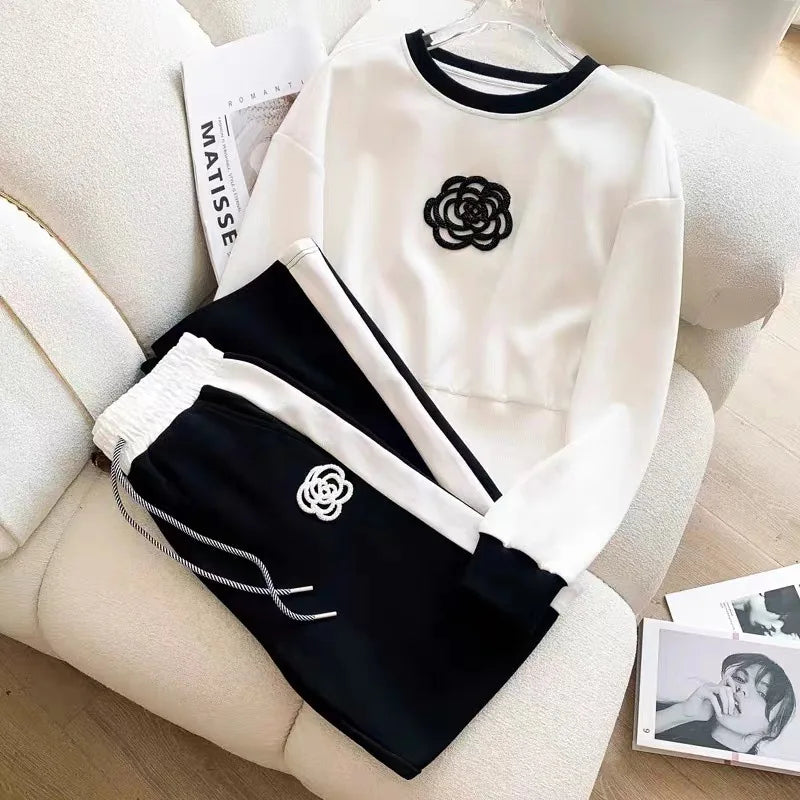 Wholesale 2026  Autumn Casual Color Matching Round Neck Fashion Age Reducing Knitted Wide Leg Pants Women's Set