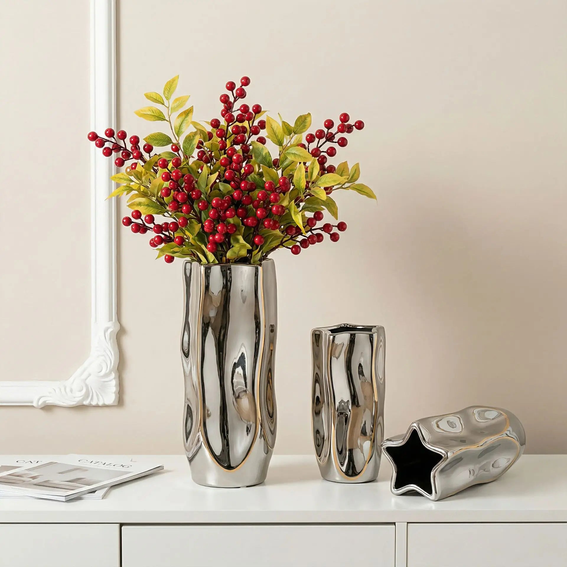 Light Luxury Small Electroplated Ceramic Flower Vessel Ornament Modern Simple Design Living Room Bedroom Office TV Cabinet