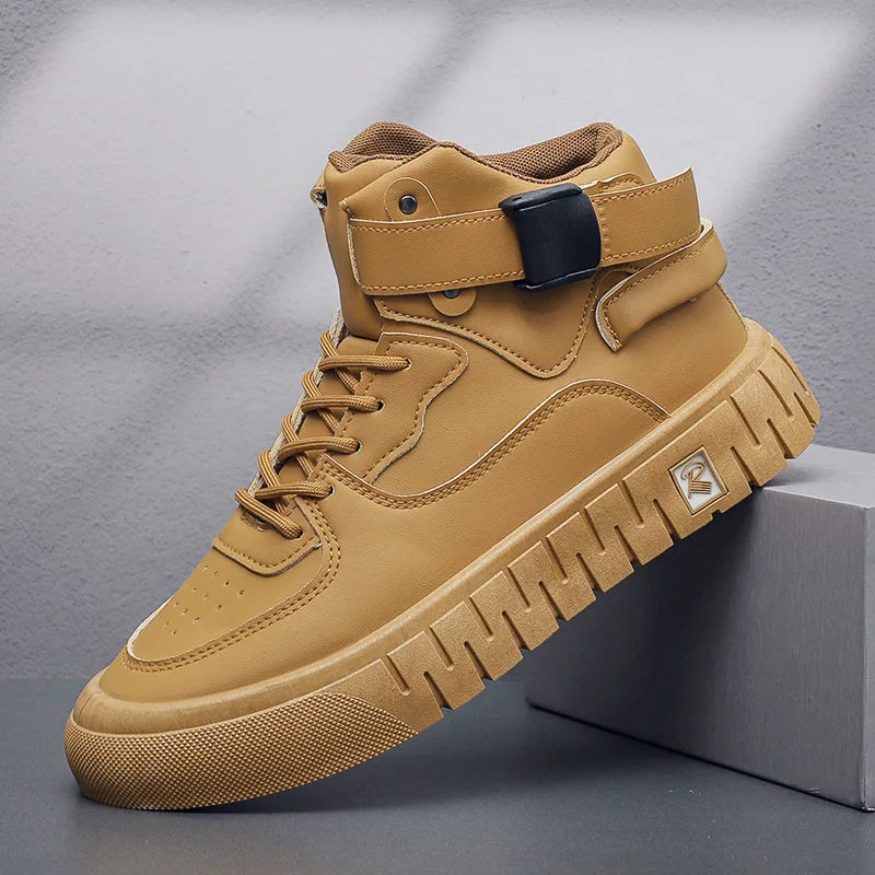 Leather Upper Men Casual Shoes Soft Sole Lightweight Men Sport Sneakers