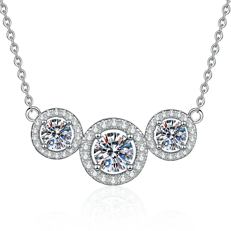 Fashion Design S925 Sterling Silver Luxury Jewelry 2Carat Three Stone Moissanite Necklace for Women Engagement Party