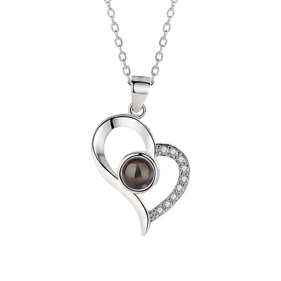 Personalized 100 Languages I Love You Couple Necklace Diamond Heart Projection Necklace