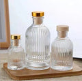 50ml 100ml 200ml Home Decoration Round Glass  Aroma Diffuser Fragrance Bottles With Rubber Cork Stopper