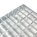 Galvanized Walkway Heavy Duty Standard Stainless Concrete Rebar Sewer Honeycomb Steel Grating
