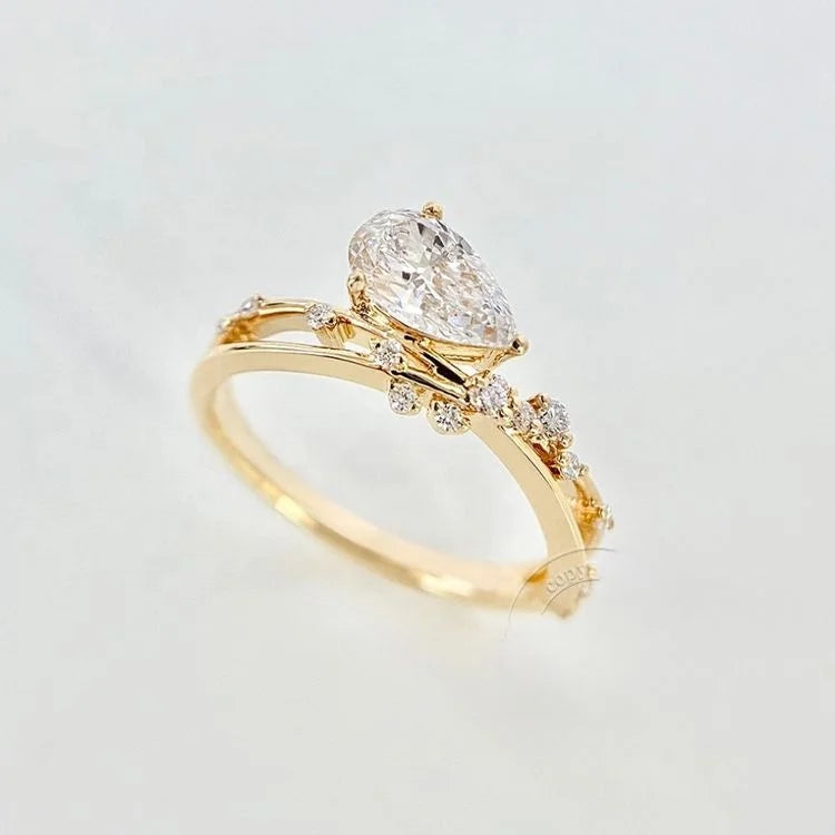 Ruyi Customized OEM Ring 18 Yellow Gold  3CT IGI Pear Lab Grown Diamond CVD HPHT Gift Ring