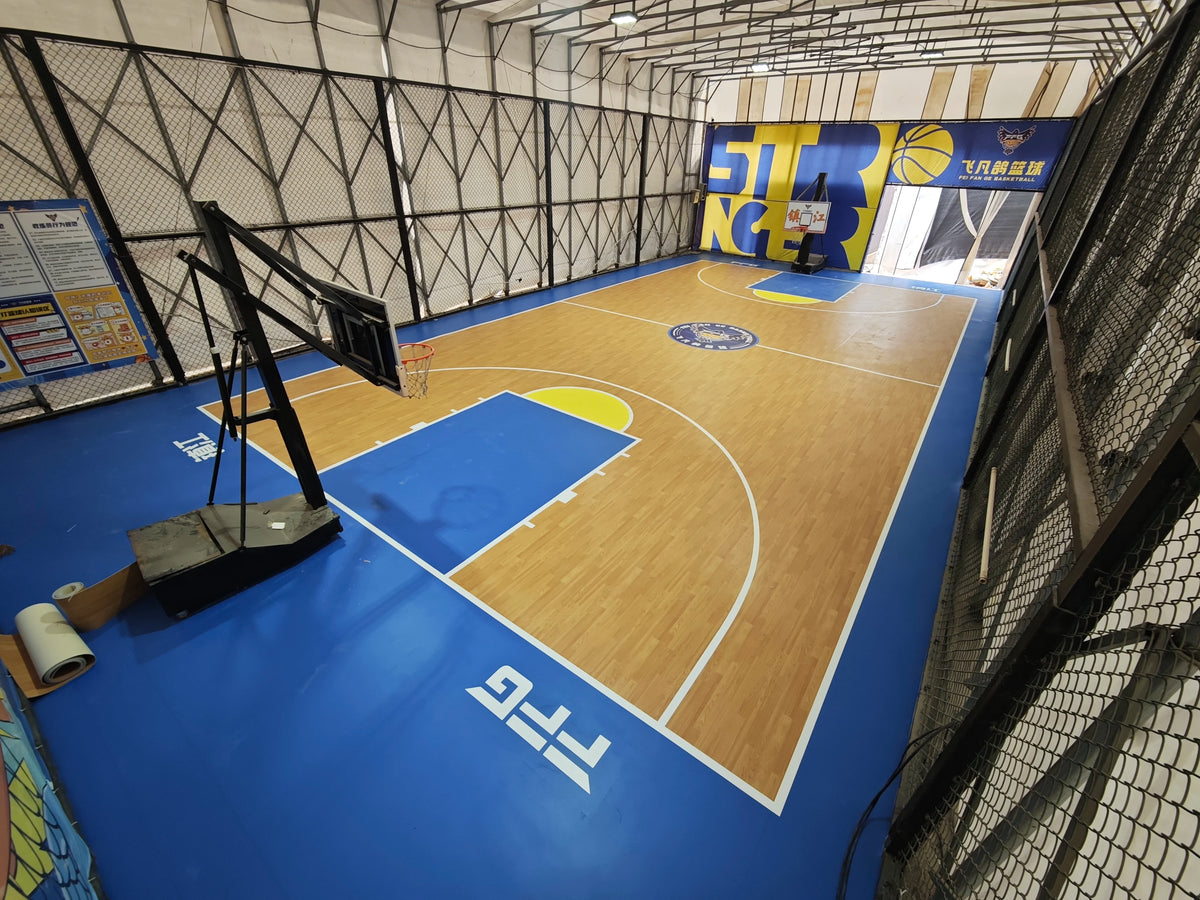 Indoor Sports Court PVC Basketball Flooring High Density Fireproof 7.0mm Thickness Good Shock Absorption