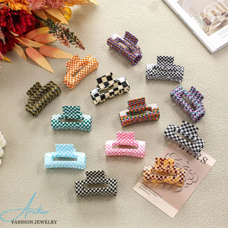 New Arrival Fashion  Middle Acrylic Checkerboard  Colorful Lattice Pattern Hair Claw Clips for Woman Girls Hair Accessories