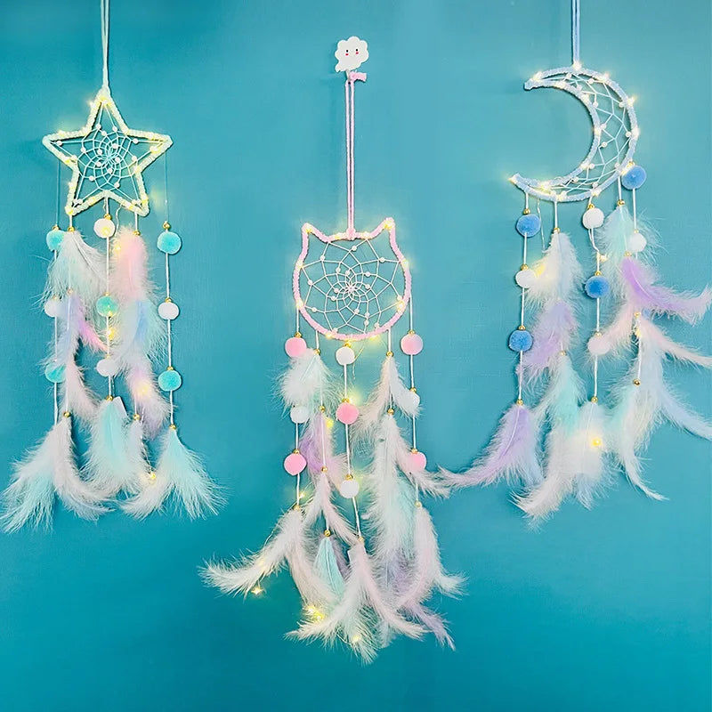 Handmade Modern DIY Eco-friendly Dream Catcher Girls' Room Decor Heart-Design Wind Chimes Feathers Net Hanging Pendant Cute