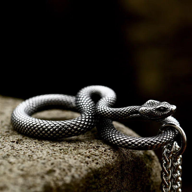 SS8-494P Stainless Steel Unique Fashion Punk Vintage Women Men Snake Stainless Steel Pendant Chain Necklace Jewelry