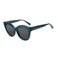 2024 New Wholesaler Price Big Size Cat Eye Retro Fashion Thick Acetate Anti Reflective UV 400 Polarized Sunglasses for Women