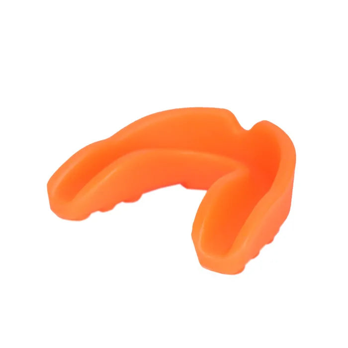 QTMG-002 Adult Sports Mouth Guard Customized Logo Mouthguard Gum Shield for Basketball Boxing Taekwondo Football