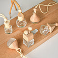 Aroma Diffuser 8Ml 10Ml Fragrance Bottle Diffuser Glass Car Air Freshener Hanging Perfume Bottle With Wooden