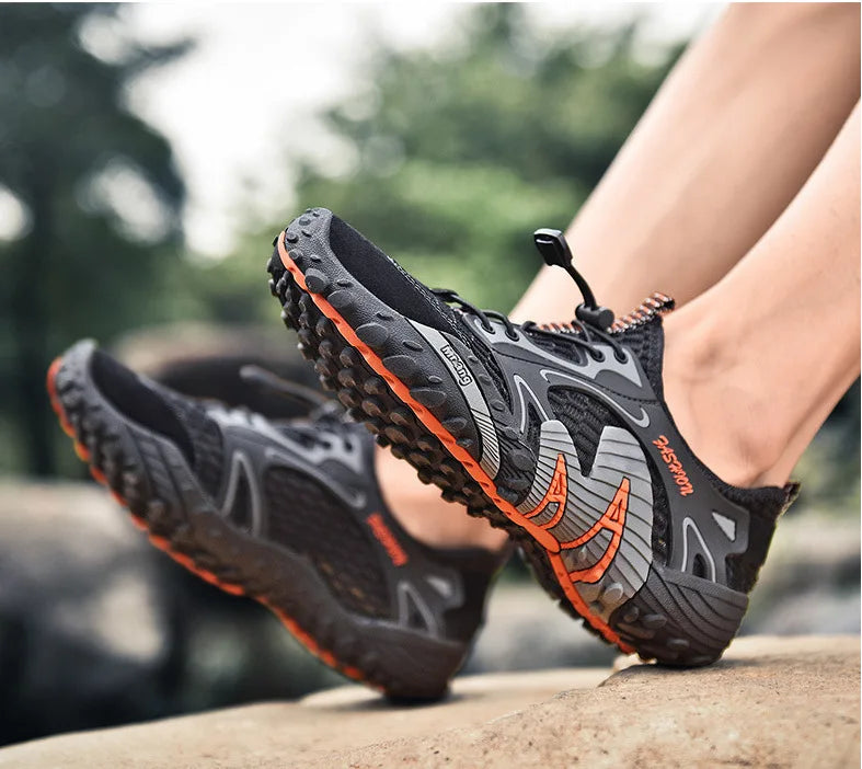 Outdoor Men Over Sized Anti Skid Wade Climbing Summer Soft Soles Climbing Shoes
