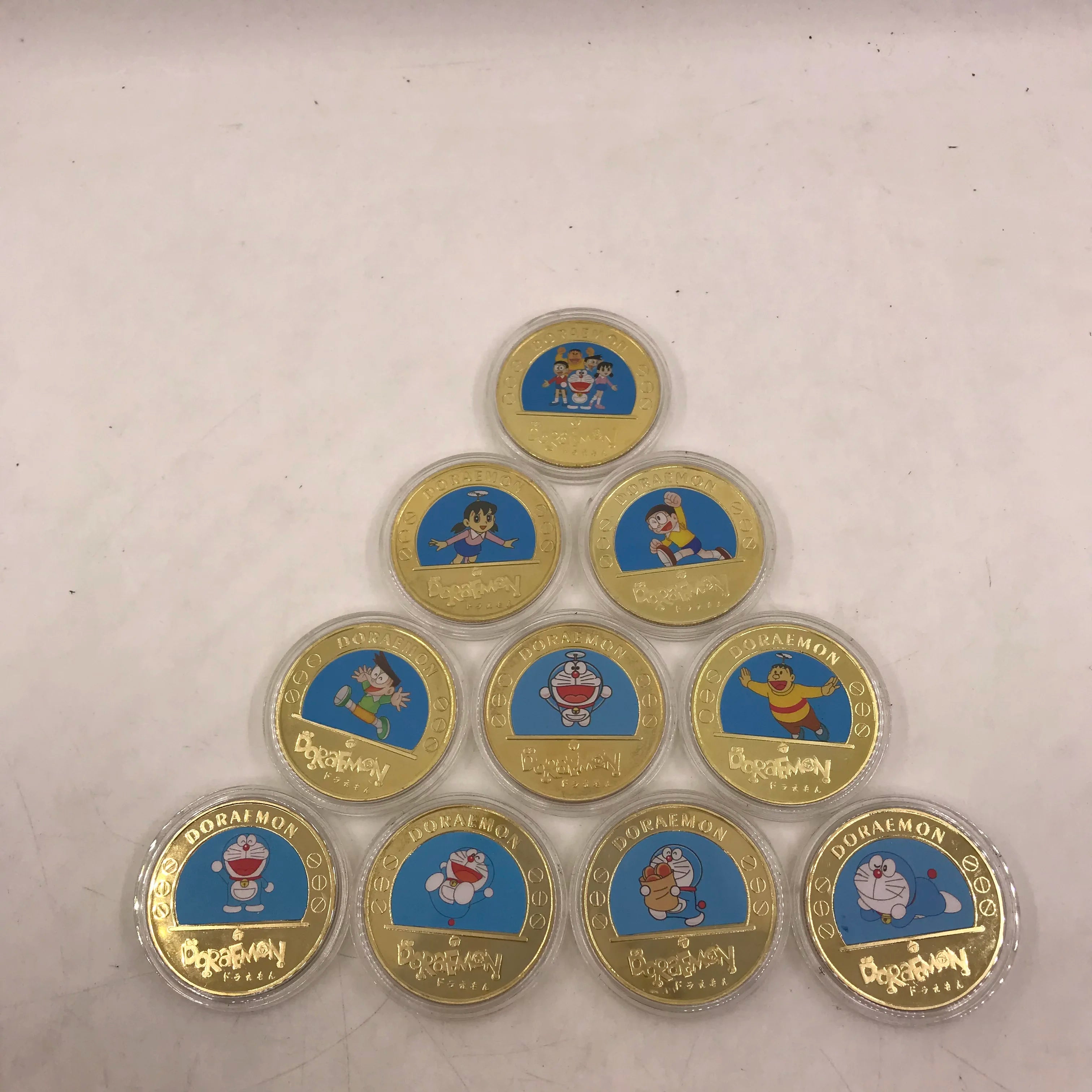 10 Pcs Japanese Anime Doraemon Gold Plated Coin Collectibles With Coin Case Challenge Coins Souvenir Gifts