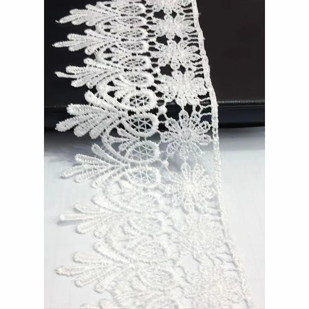 Hot Selling Eco-Friendly Floral Fashionable 9cm Wide Multicolor Water-soluble Lace Trims Fabric Embroidery Curtains Sofa