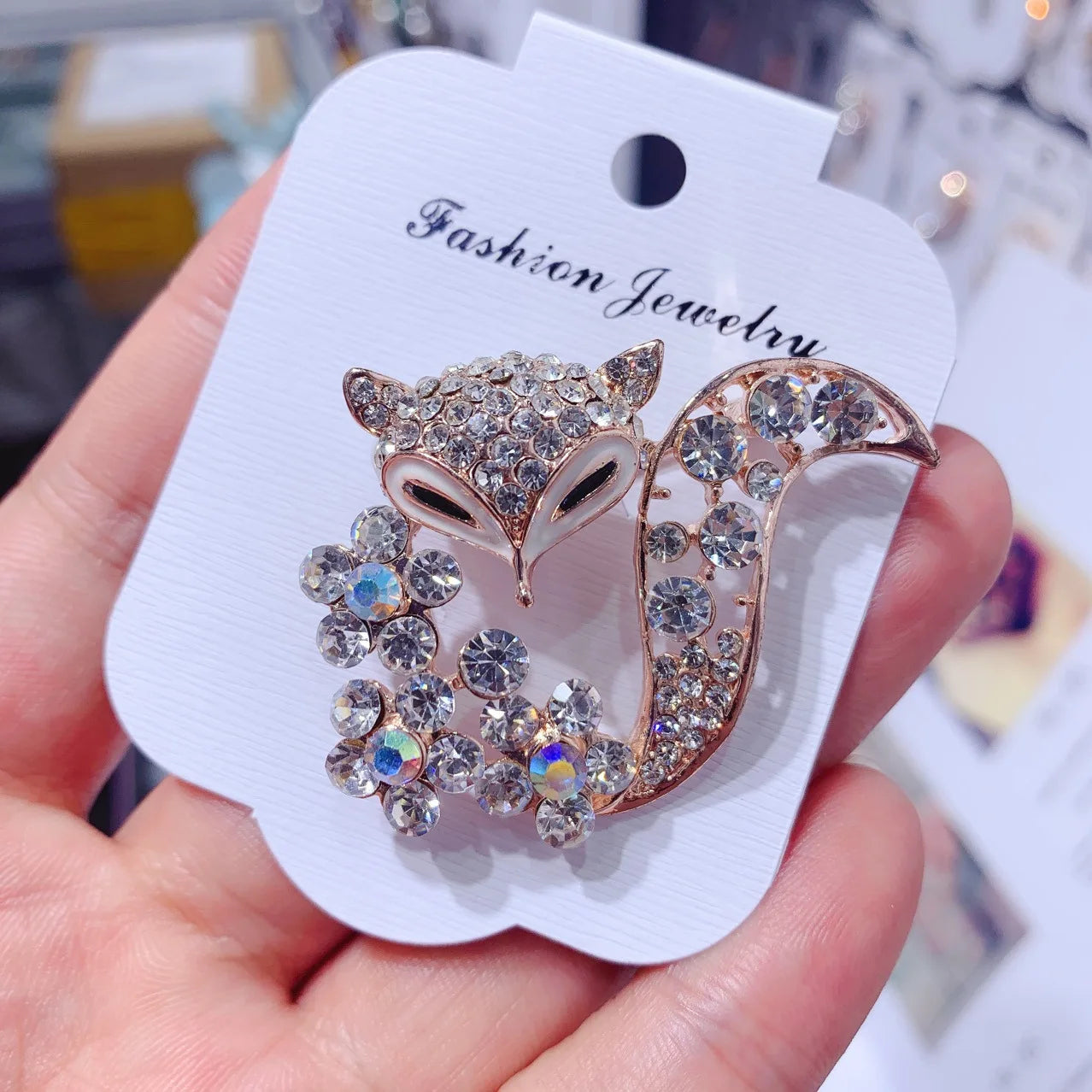 Simple Women's Simple Fashion Fox Corsage Sweater Coat Accessories Brooch