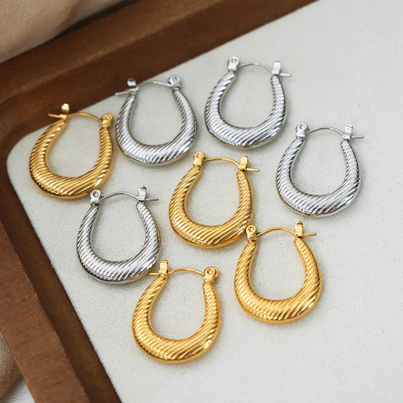 Stainless Steel Cute Letter U-Shape Earrings with Line for Women Fashionable Jewelry 18K Gold Plated Earrings