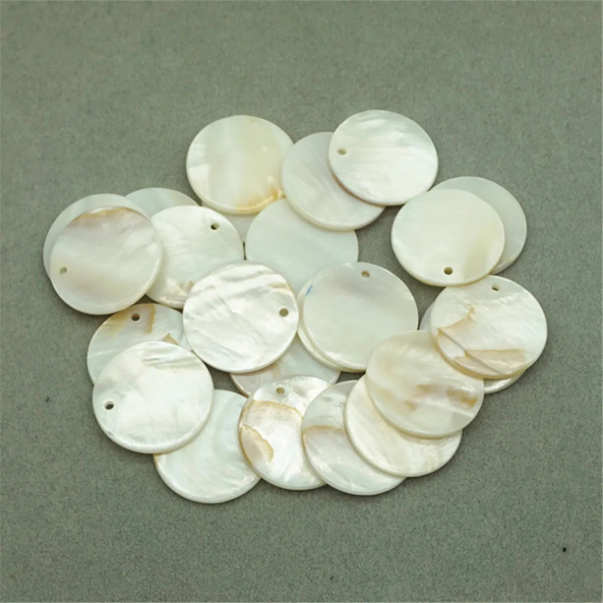 10Pcs/Bag Multi Shape Loose Beads DIY Sea Shell & Mother of Pearl Shell Pearl White Bone & Coral Materials