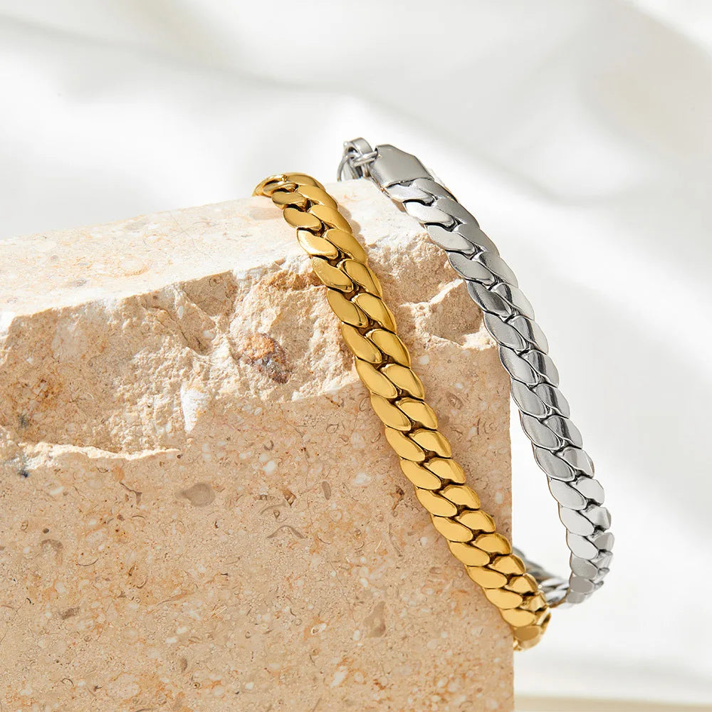 Fashion Stainless Steel Gold Plated Jewelry NK Bracelet Horse Whip Chain Bracelet Jewelry Waterproof Bracelet for Women