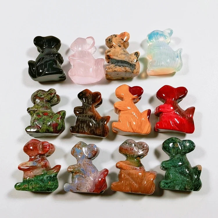 HZ Mix Crystal Squirrel Carvings Natural Gemstone Animal Owl Carved for Ornament