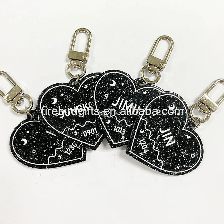 Custom Kpop Keychain Acrylic Glitter Heart Shape Acrylic Keychain