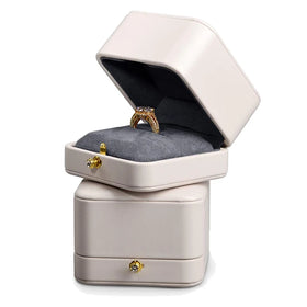 One Top Customization High-end Pendant Box Leather Necklace Jewelry Box Custom Jewelry Box