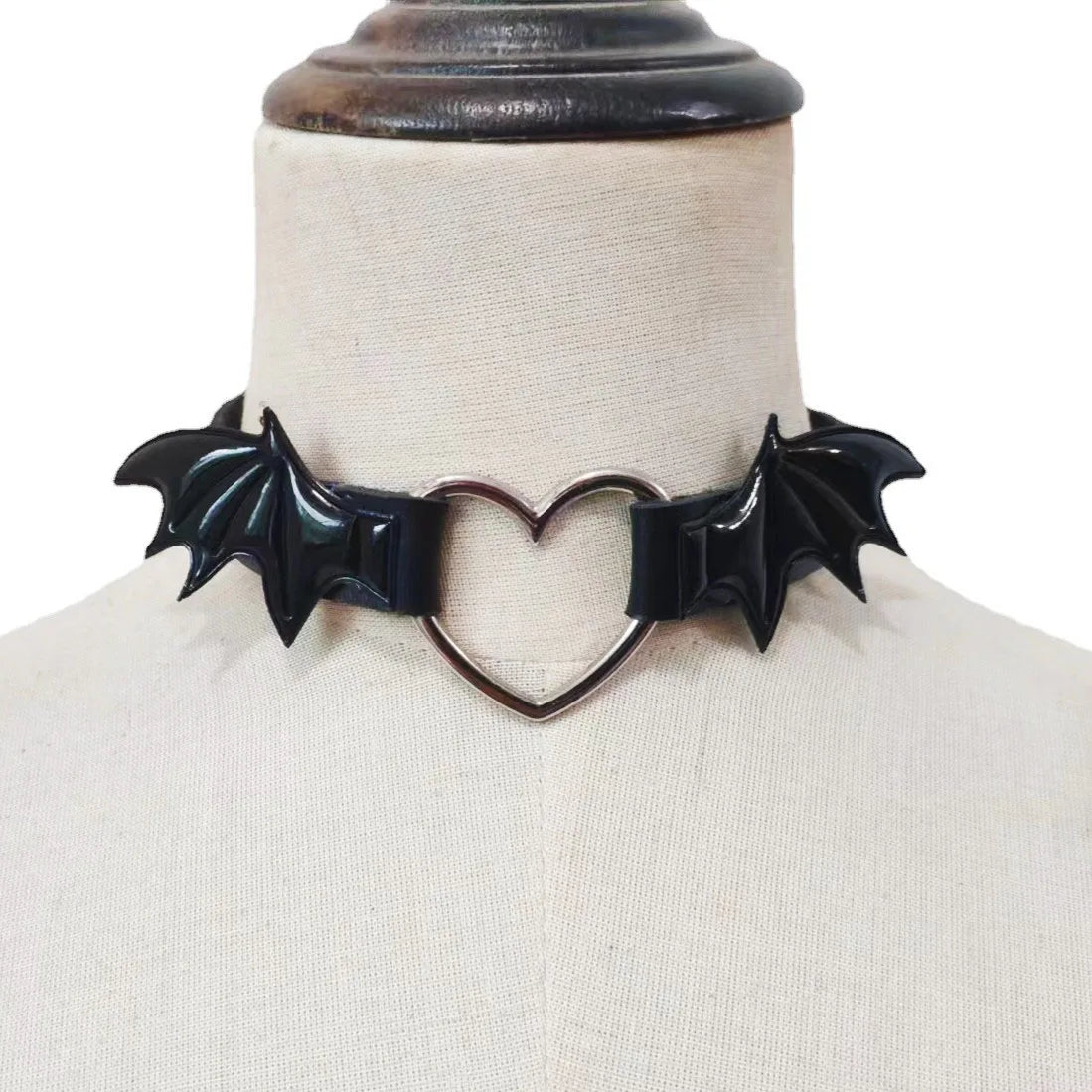 Punk Bat Wings Choker Necklace Women Men Heart Design Silver Plated Adjustable Eco-Friendly Gift Jewelry