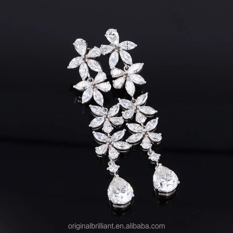 Custom Fashion Charms 18K Solid White Gold Moissanite Dangle Chandelier Bridal Earring