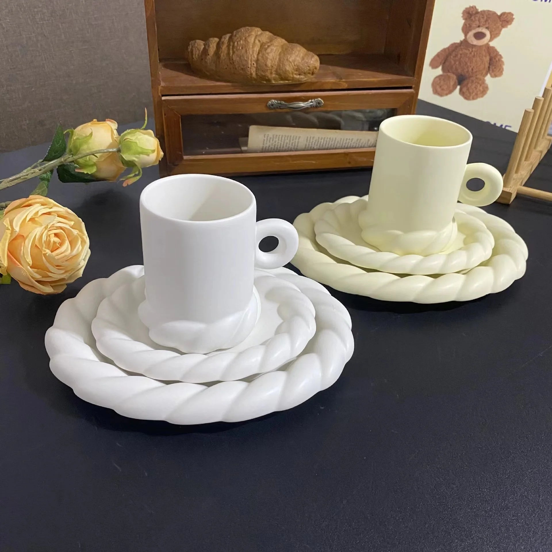 Korean ins creative twist ceramic tableware simple ceramic plate dessert salad plate mug