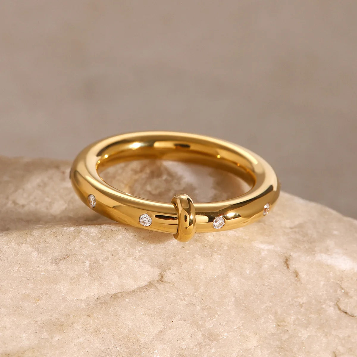 Ilona 2025 Women's New 18K Gold Plated Stainless Steel Zircon Ring Fashion Jewelry for Engagement Party Anniversary