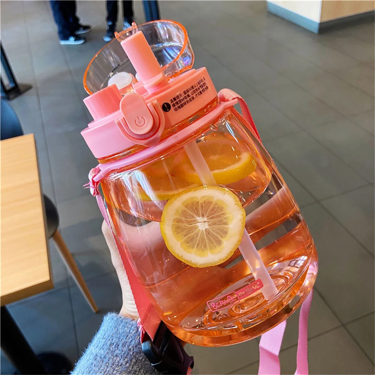 1300ML Outdoor Sports Drinking Water Bottle Large Capacity Fitness Plastic Water Cup With Straw