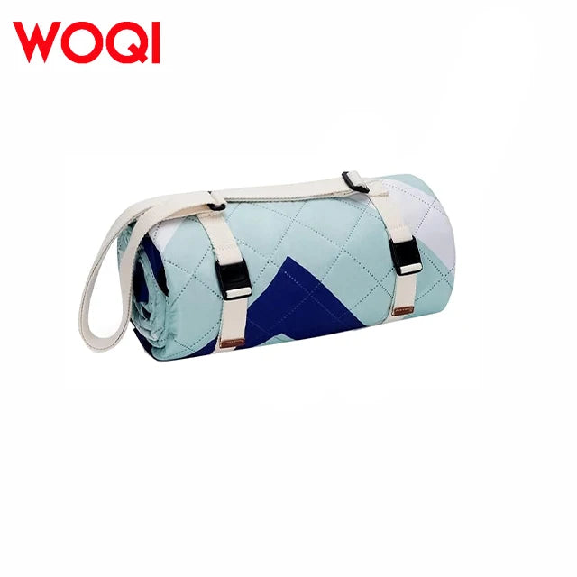 WOQI Factory Directly Polyester Waterproof Picnic Blanket for Camping With Gifts  PU Leather Strap
