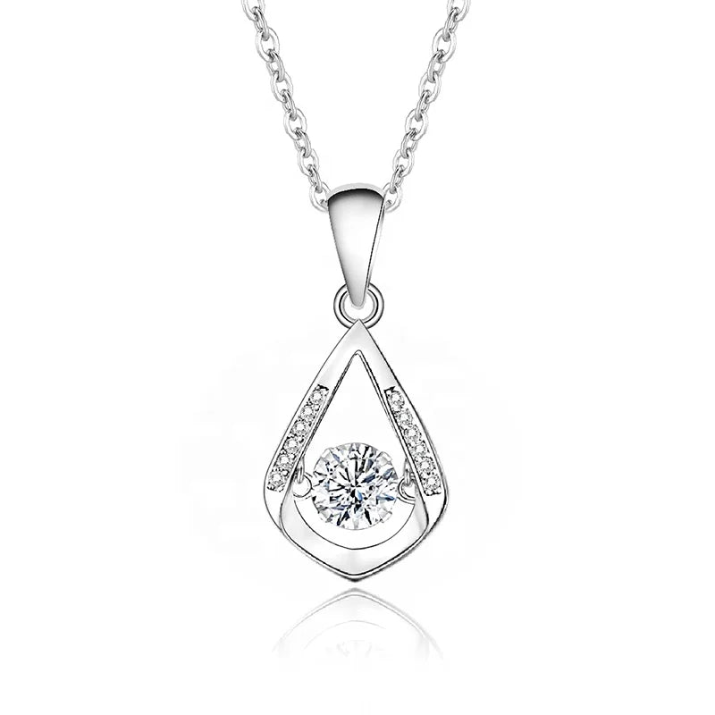 MN05 Luxury Fine Jewelry S925 Sterling Silver Heart Shaped 0.5Ct VVS Moissanite Pendant Necklace for Women and Girlfriends