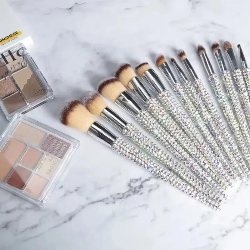 Luxury 12pcs Bling Diamond Handle Fan Brush Makeup Set Private Label High-End Concealer Cosmetic Tools Beauty Gifts for Women