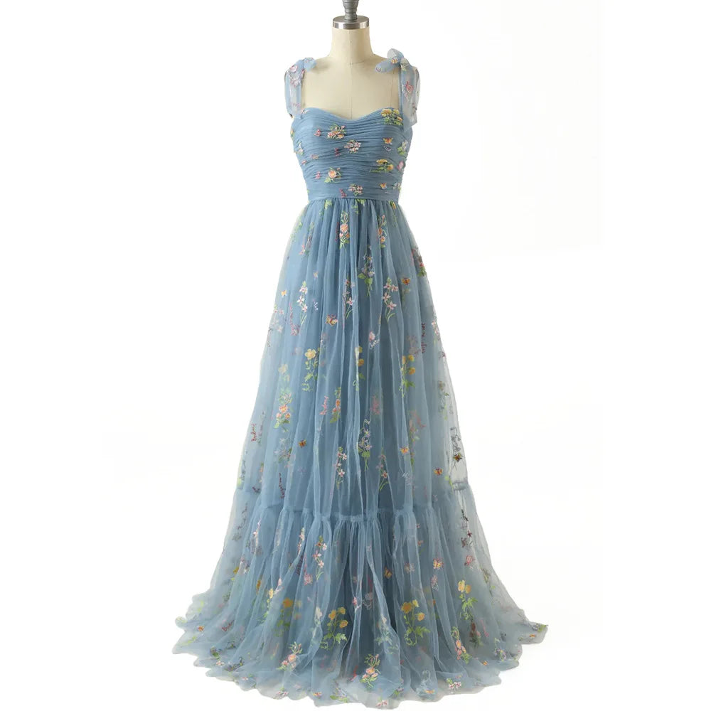 Sweetheart Neckline A-Line Prom Party Dress Gown Hand-Pleated Soft Tulle Embroidery Crepe Fabric Natural Summer Collection