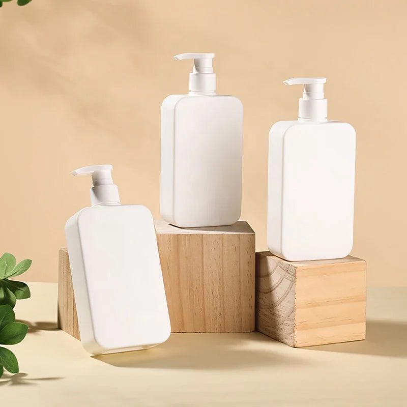 Low MOQ 100 PCS New Stylish square Shape Lotion Bottles 300 ml HDPE  Plastic Shampoo and Shower Gel Bottles Free Samples