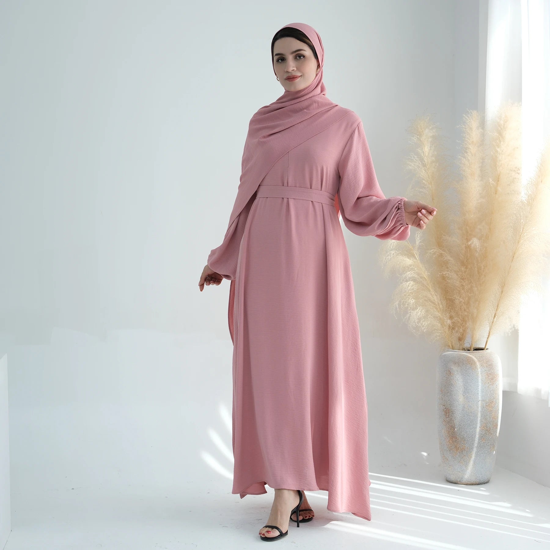 2026 Loriya EID Ramadan Dubai Abaya Islamic Clothing Wrinkle Polyester Modest Dresses With Zipper Abaya Women Muslim Dress