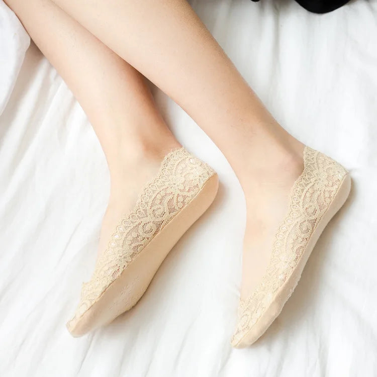 Non Slip No Show Socks Lovely Invisible Woman Transparent Lace No Show Socks Supplier Lace Women Socks